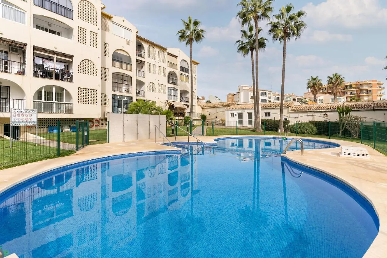 Lovely Apartment Next To The Beach Торремолинос